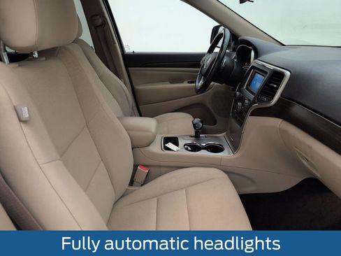 Used 2014 Jeep Grand Cherokee Laredo w/ Quick Order Package 23E image 16