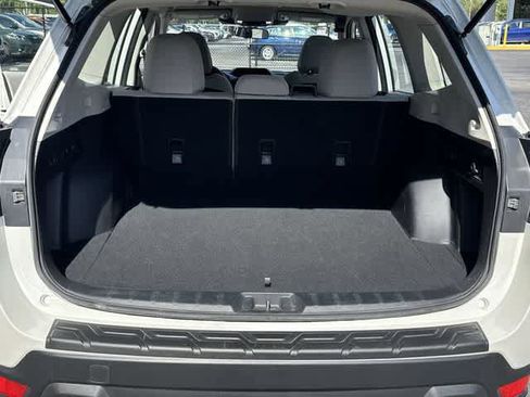 Used 2023 Subaru Forester AWD/4WD image 29