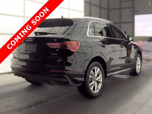 Used 2023 Audi Q3 2.0T Premium Plus AWD/4WD image 4