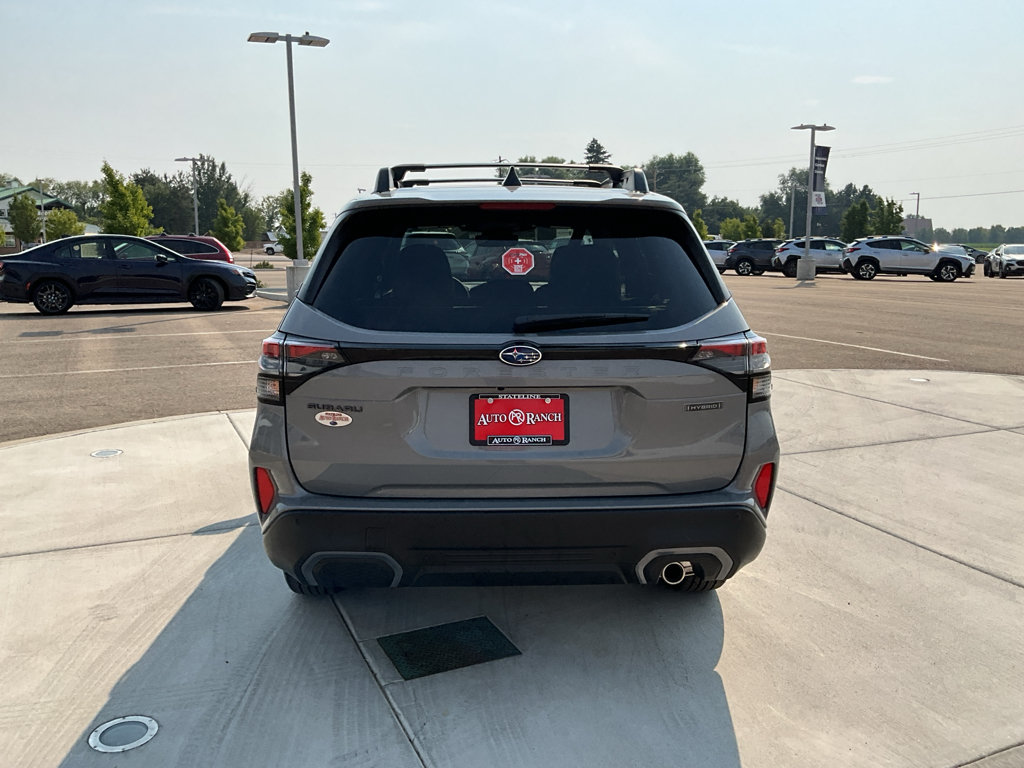 Certified 2025 Subaru Forester Limited AWD/4WD image 4