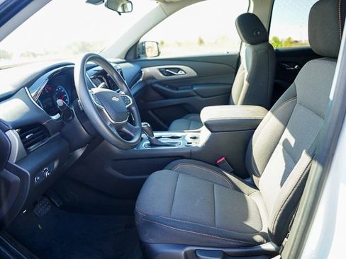 Used 2020 Chevrolet Traverse LS image 7