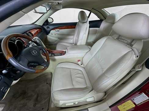 Used 2006 Lexus SC 430 Convertible image 13