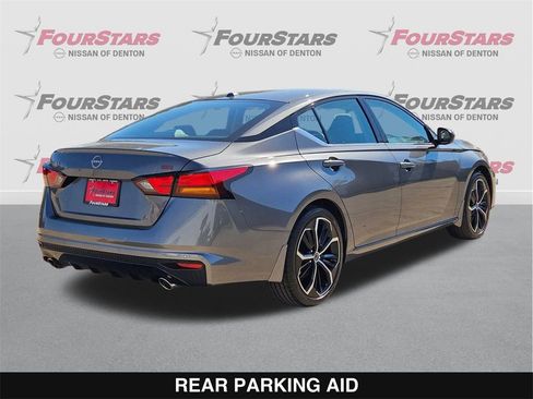 New 2025 Nissan Altima 2.5 SR image 4