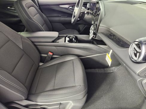 New 2026 Chevrolet Blazer EV LT image 15