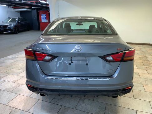 Used 2023 Nissan Altima 2.5 SR w/ SR Premium Package AWD/4WD image 7