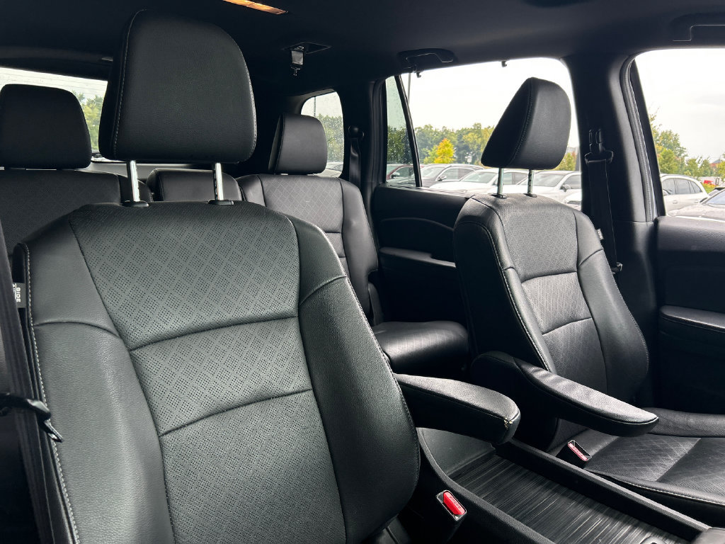 Used 2021 Honda Passport EX-L image 27