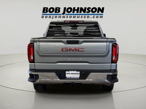 Used 2026 GMC Sierra 1500 SLT AWD/4WD image 8