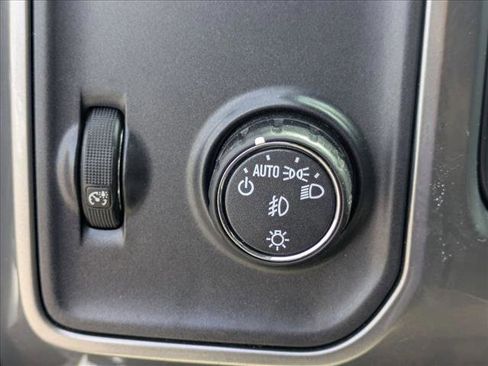 Used 2016 Chevrolet Silverado 1500 LT w/ All Star Edition RWD image 13