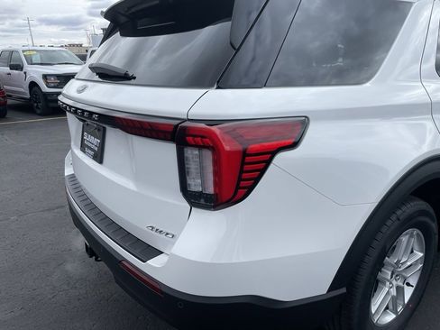 New 2026 Ford Explorer Active image 31