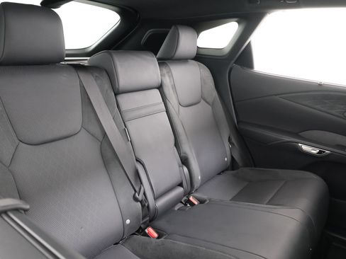 Used 2024 Lexus RX 450h AWD w/ Convenience Package image 41