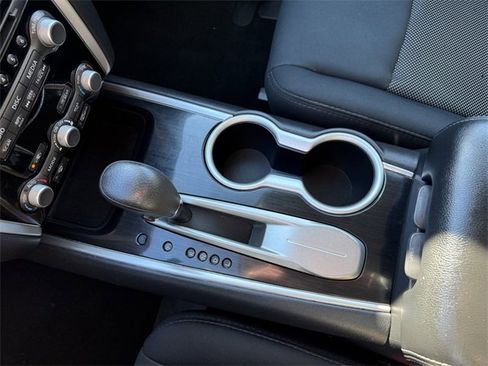 Used 2019 Nissan Pathfinder S image 25