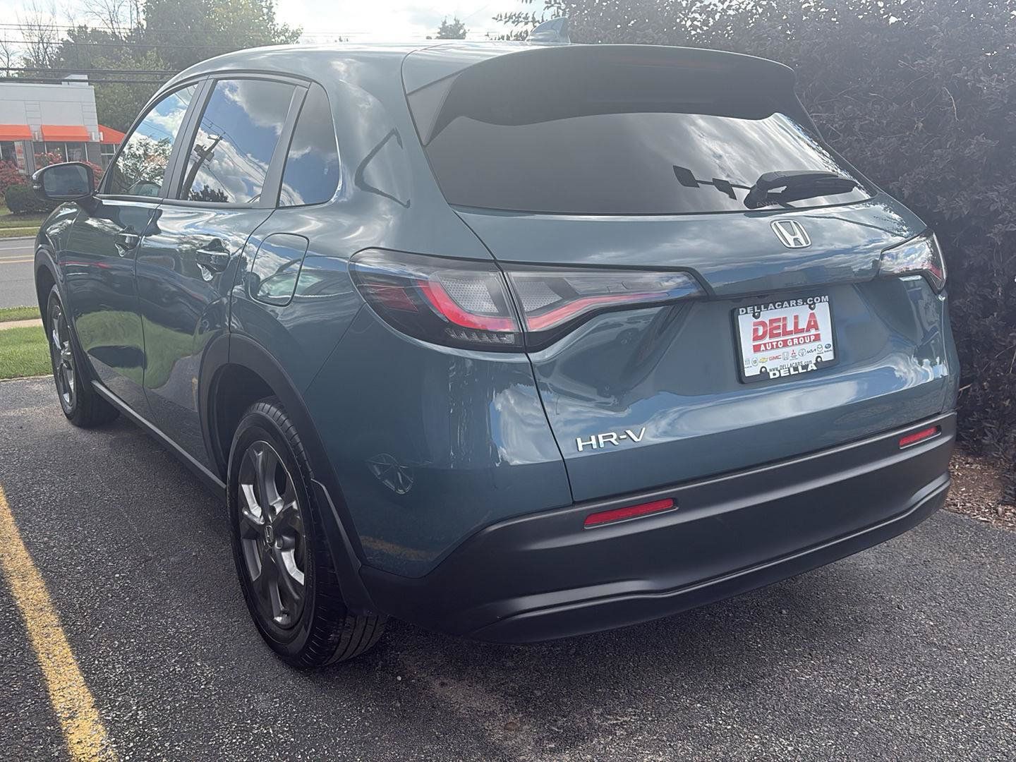 Used 2026 Honda HR-V LX image 4