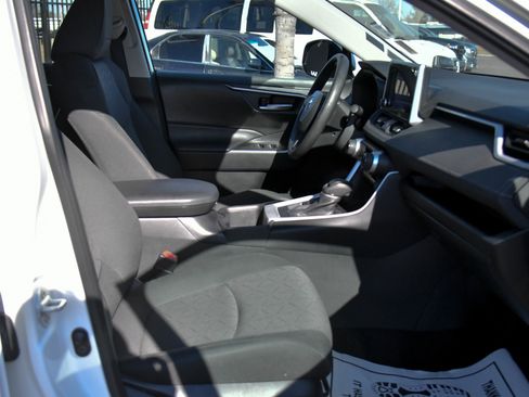 Used 2024 Toyota RAV4 XLE image 44