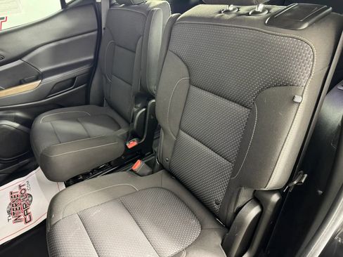 Used 2023 GMC Acadia SLE w/ Driver Convenience Package AWD/4WD image 36