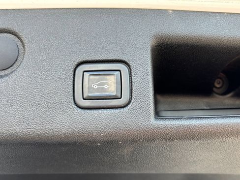 Used 2020 Chevrolet Equinox LT AWD/4WD image 6