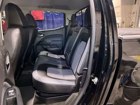 Used 2017 Chevrolet Colorado Z71 image 23