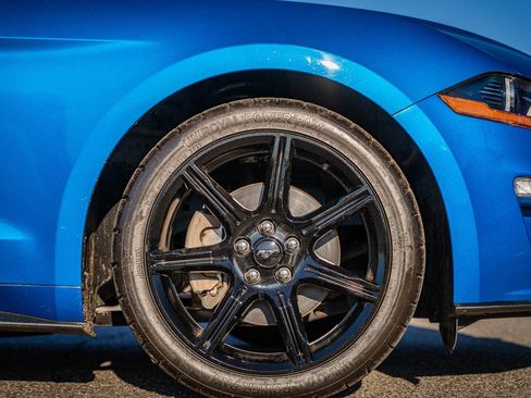 Certified 2020 Ford Mustang Coupe w/ Black Accent Package image 11