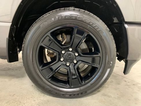 Used 2023 RAM 1500 Big Horn AWD/4WD image 13