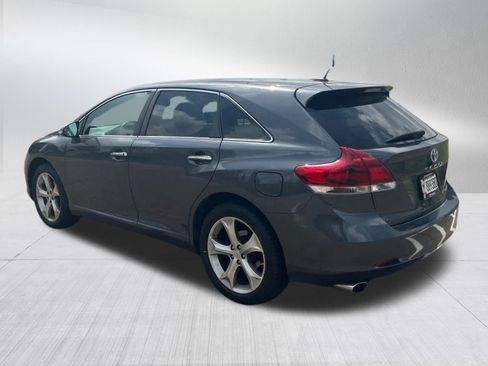 Used 2013 Toyota Venza Limited AWD/4WD image 4