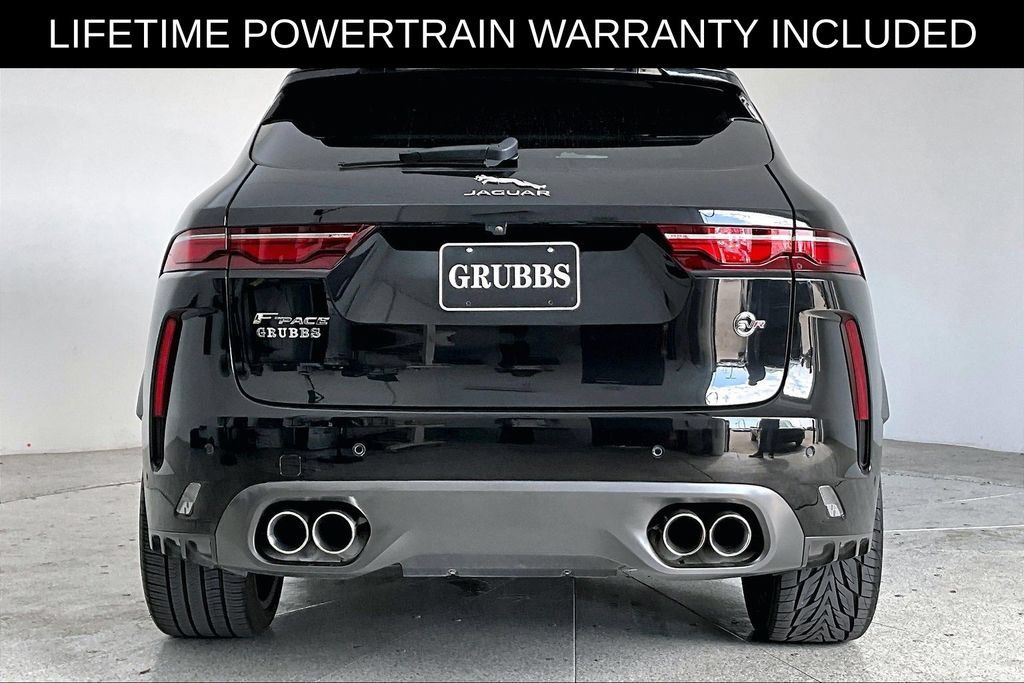 Used 2022 Jaguar F-PACE SVR AWD/4WD image 5