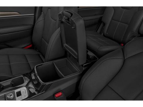 Certified 2021 Kia Telluride SX w/ SX Prestige Package AWD/4WD image 17