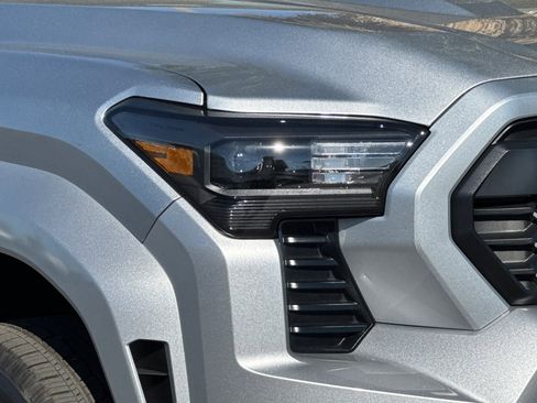New 2025 Toyota Tacoma TRD Sport image 30