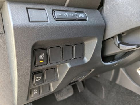 New 2025 Nissan Frontier SV image 13