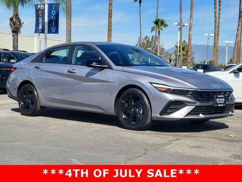 New 2026 Hyundai Elantra Sport FWD image 25