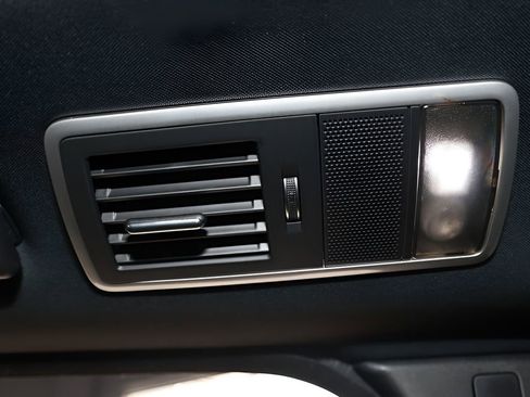 Used 2020 Land Rover Range Rover Sport HSE Dynamic image 46