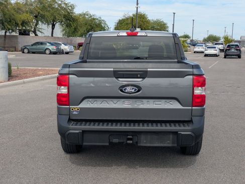 Used 2025 Ford Maverick XLT FWD image 4