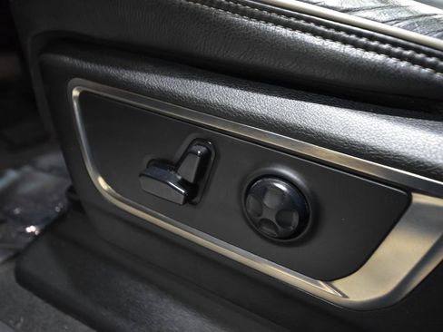 Used 2019 RAM 1500 Limited AWD/4WD image 21