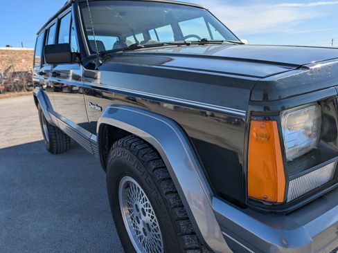 Used 1993 Jeep Cherokee Country image 49