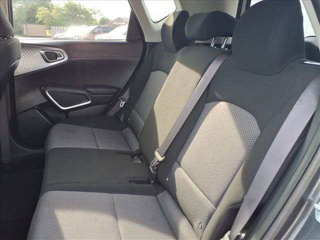 Used 2024 Kia Soul LX w/ Option Group 015 FWD image 59