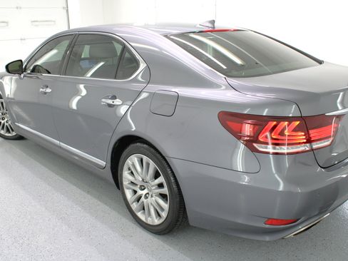 Used 2014 Lexus LS 460 L image 16