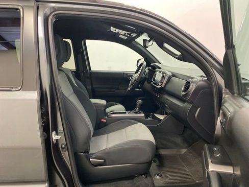 Used 2023 Toyota Tacoma TRD Off-Road AWD/4WD image 25