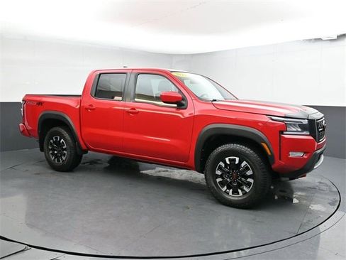 Used 2023 Nissan Frontier PRO-4X w/ Technology Package image 3