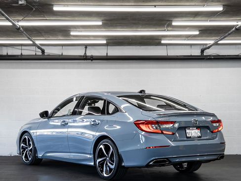 Used 2022 Honda Accord Sport image 3
