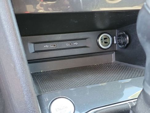 Used 2023 Volkswagen Tiguan S image 24