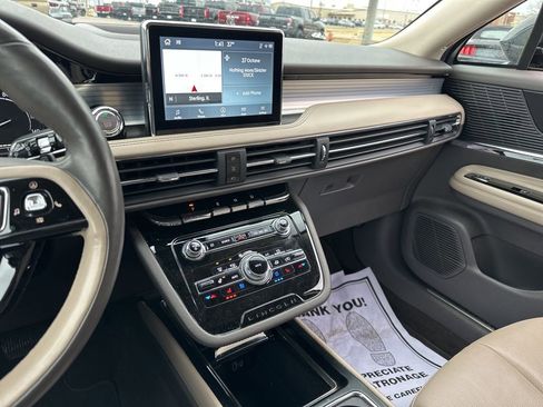 Used 2022 Lincoln Corsair AWD w/ Premium Package image 46