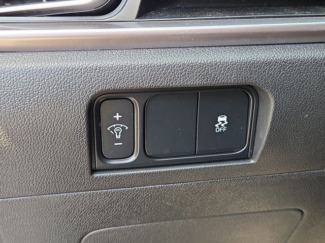 Used 2025 Kia Sorento S w/ Panoramic Sunroof Package FWD image 50
