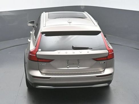 New 2026 Volvo V60 B5 Cross Country Plus w/ Protection Package Premier AWD/4WD image 48