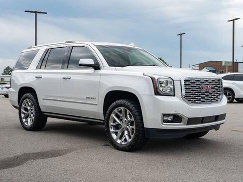 Used 2019 GMC Yukon Denali w/ Denali Ultimate Package AWD/4WD image 8