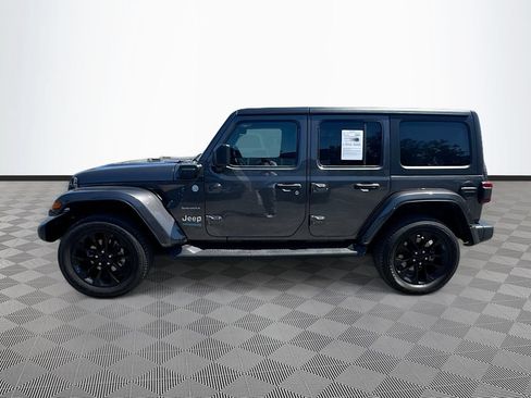 Used 2022 Jeep Wrangler Unlimited Sahara w/ Cold Weather Group AWD/4WD image 9