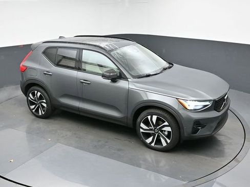 New 2026 Volvo XC40 B5 Ultra w/ Climate Package image 45