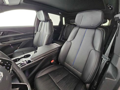 New 2026 Cadillac Lyriq Sport image 21