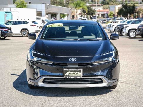 Used 2026 Toyota Prius Plug-In Hybrid FWD image 2
