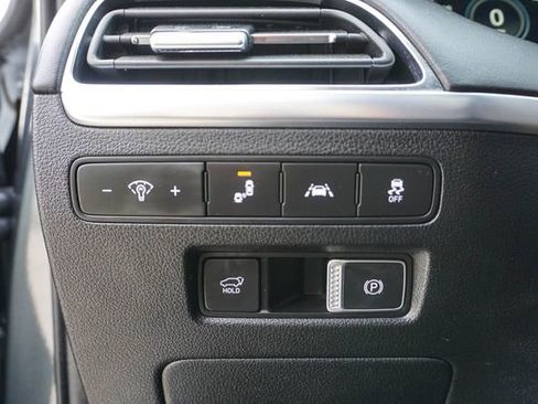 Used 2022 Hyundai Palisade Calligraphy image 17