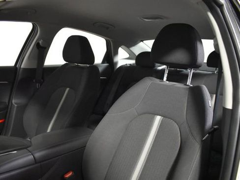 Used 2025 Hyundai Sonata SEL FWD image 9