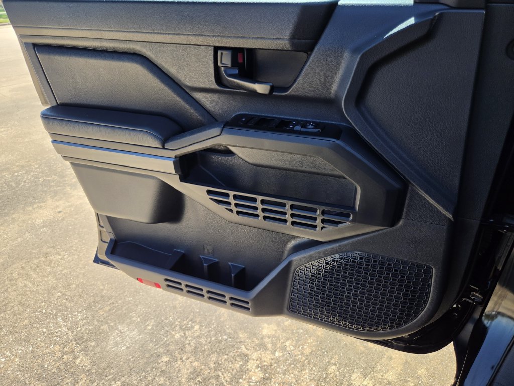Used 2025 Toyota Tacoma SR5 RWD image 25