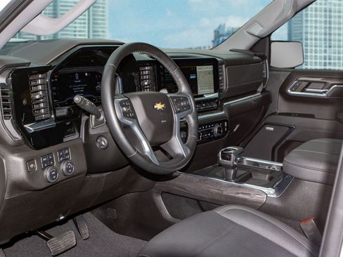 Used 2024 Chevrolet Silverado 1500 LTZ w/ LTZ Convenience Package II image 14